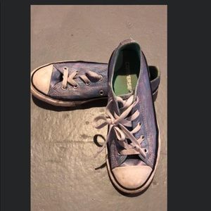 Girls converse iridescent shoes size 2.